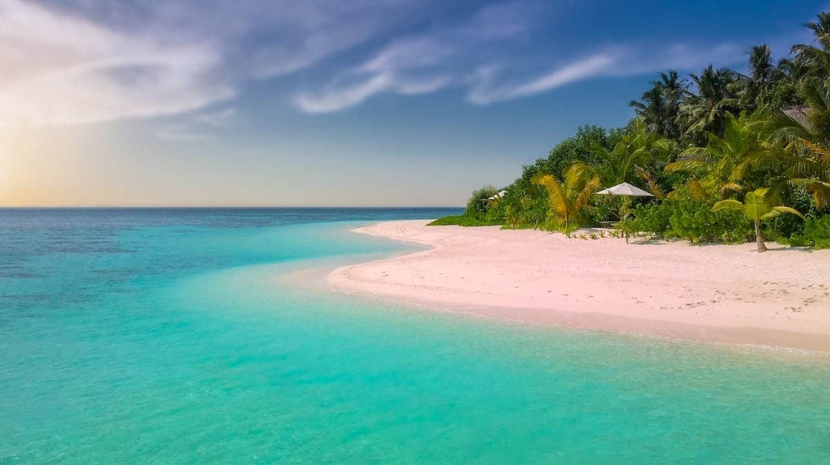 Les magnifiques îles du monde commençant par la lettre U : Un voyage paradisiaque à découvrir !